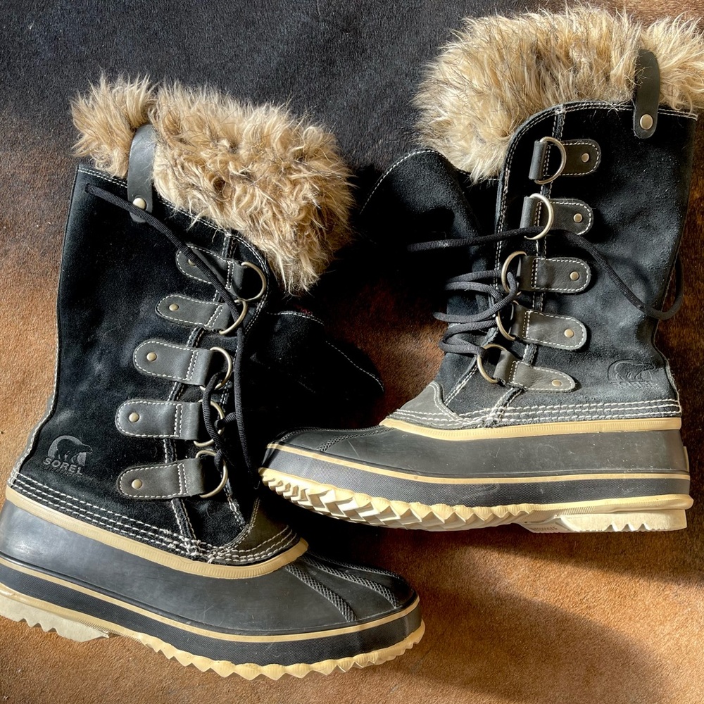 Sorel Joan of Arc snow boots Sz 9